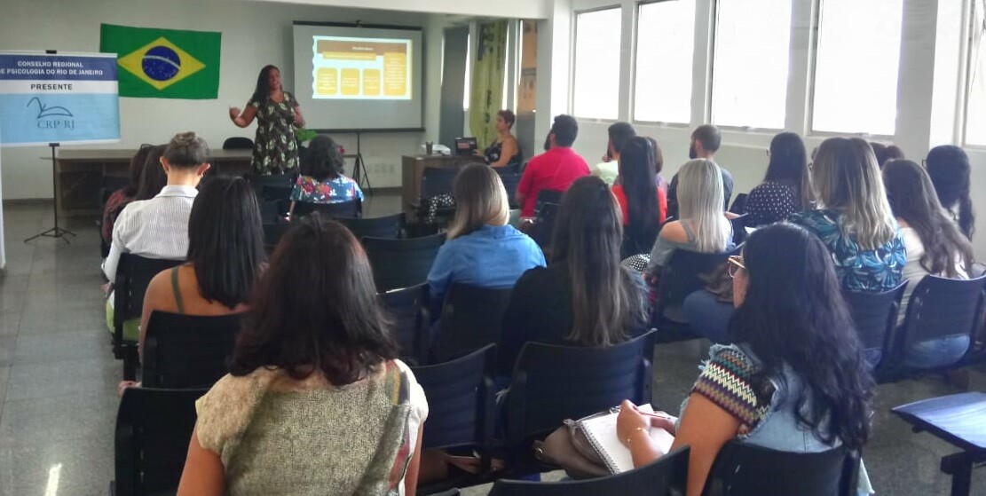 Release-Curso-SUAS-Casa-dos-Conselhos-1a-aula-22-08-2018-JULIANA_2.jpeg
